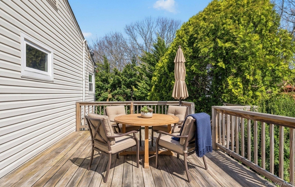 7 Phyllis Drive - Photo 22