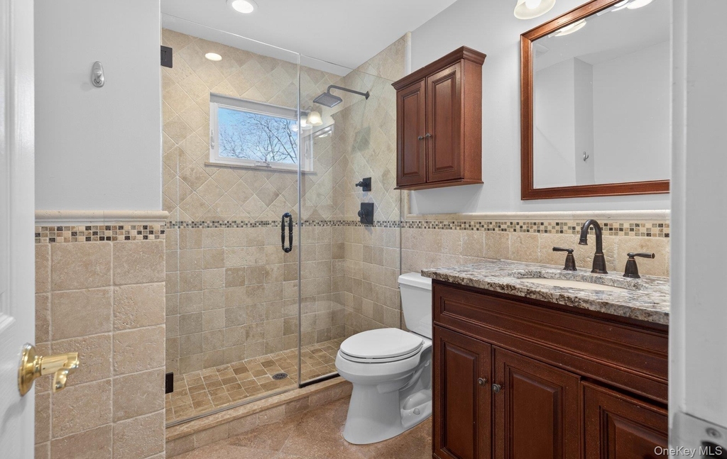 7 Phyllis Drive - Photo 9