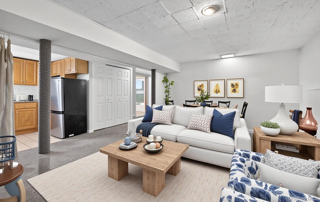 7 Phyllis Drive - Photo 13