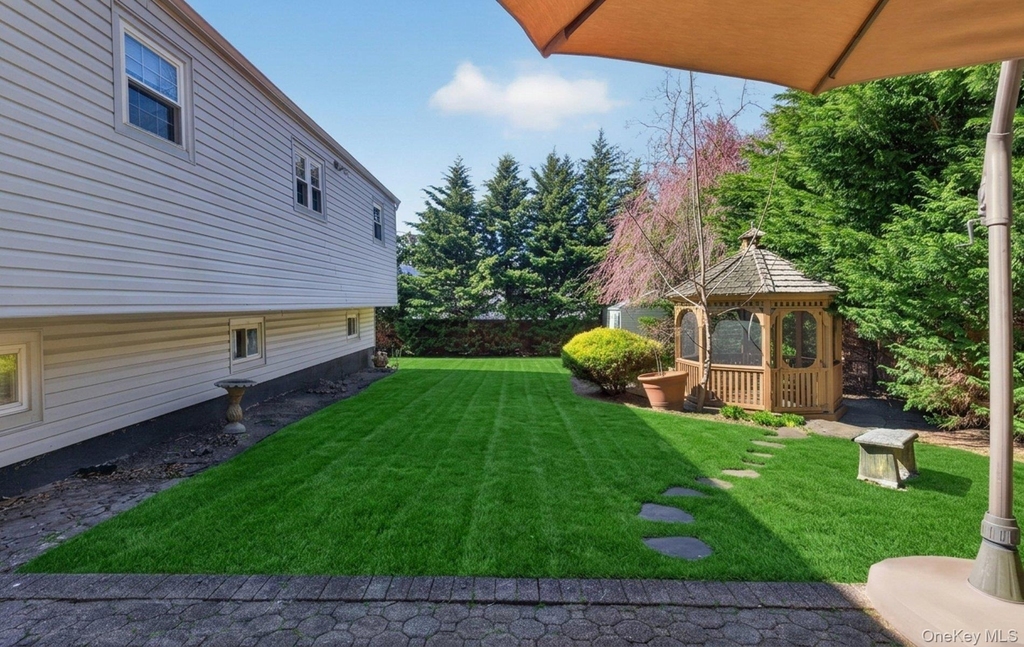 7 Phyllis Drive - Photo 20