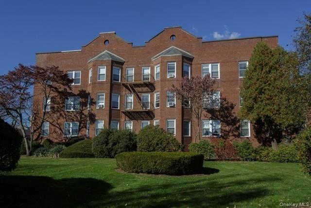 365 Stewart Avenue - Photo 1