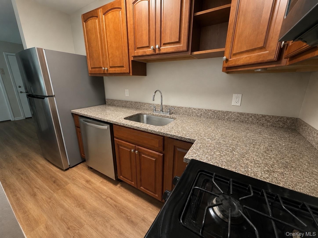2 Locust Court - Photo 7