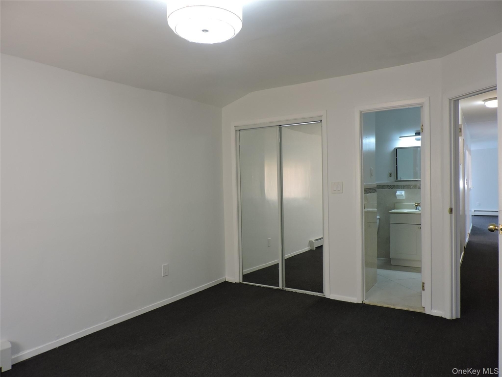 134-46 161st Street - Photo 9