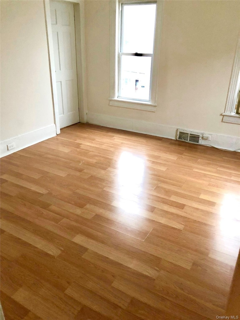 43 Broad Street - Photo 2