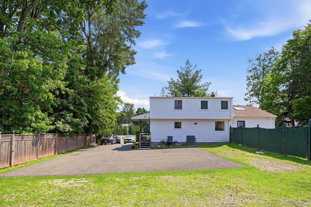 740 Western Highway N - Photo 43