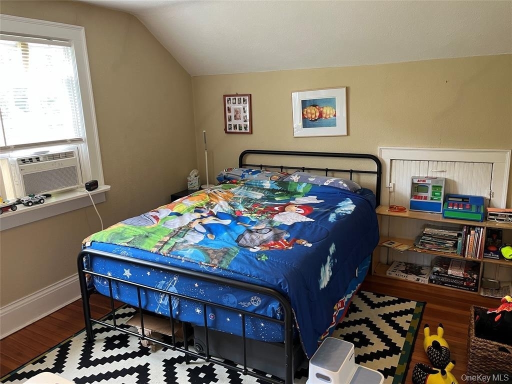 25 Willow Avenue - Photo 9
