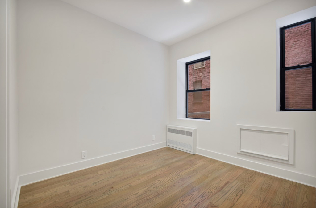  East 25th Street - Photo 5