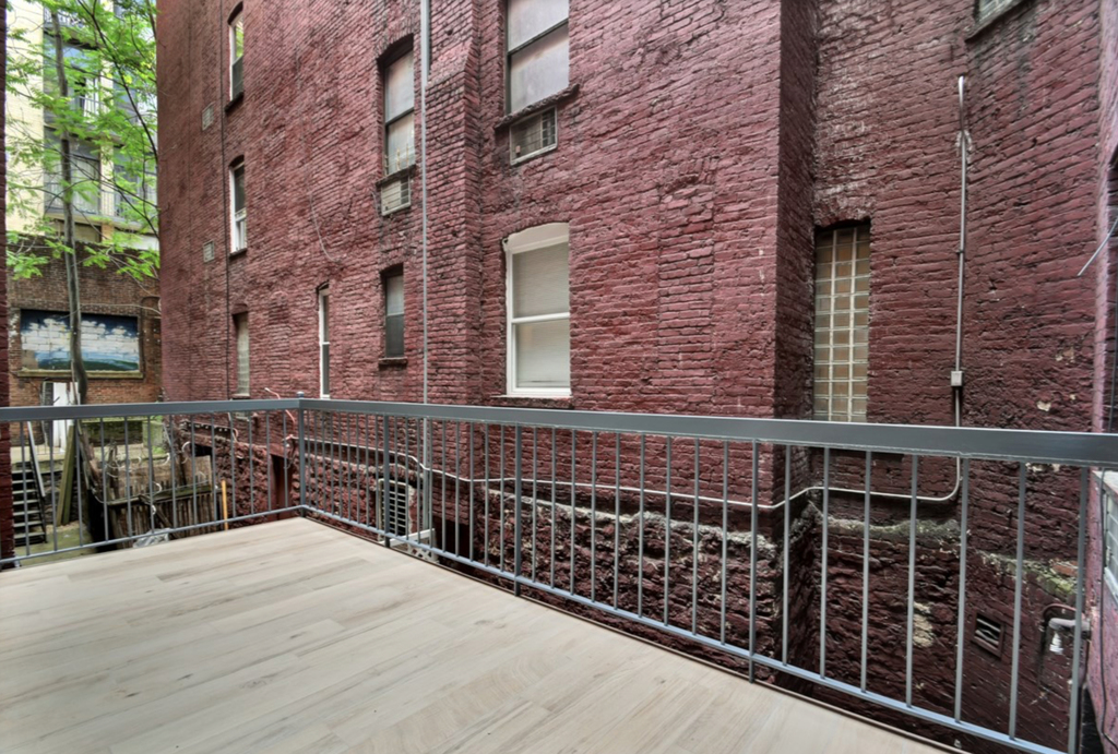  East 25th Street - Photo 3