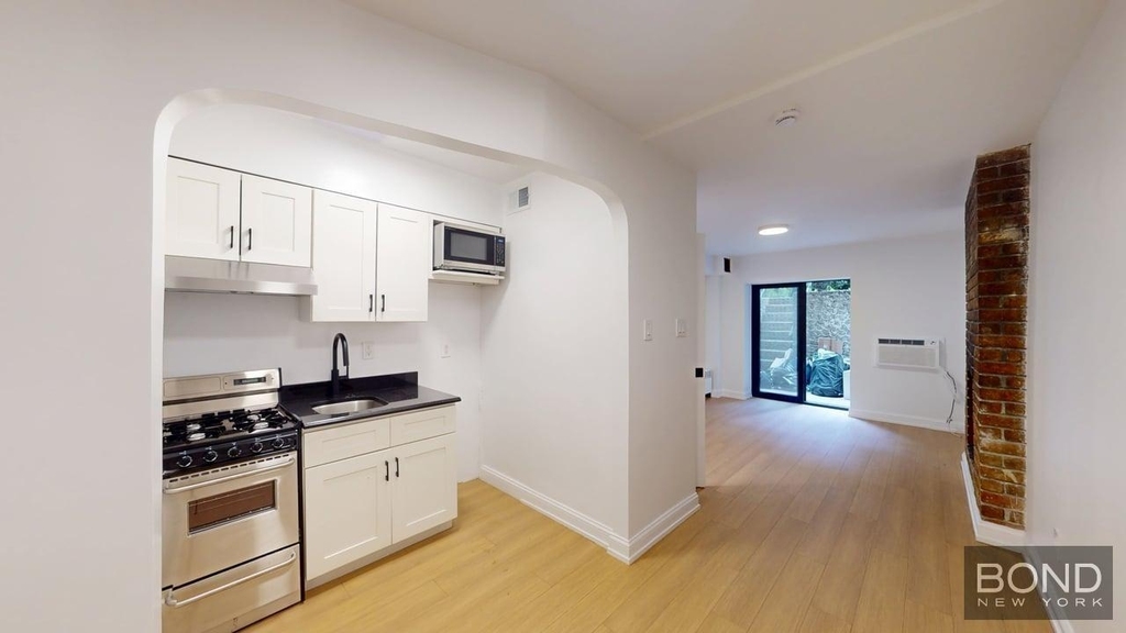 227 East 11th Street - Photo 11