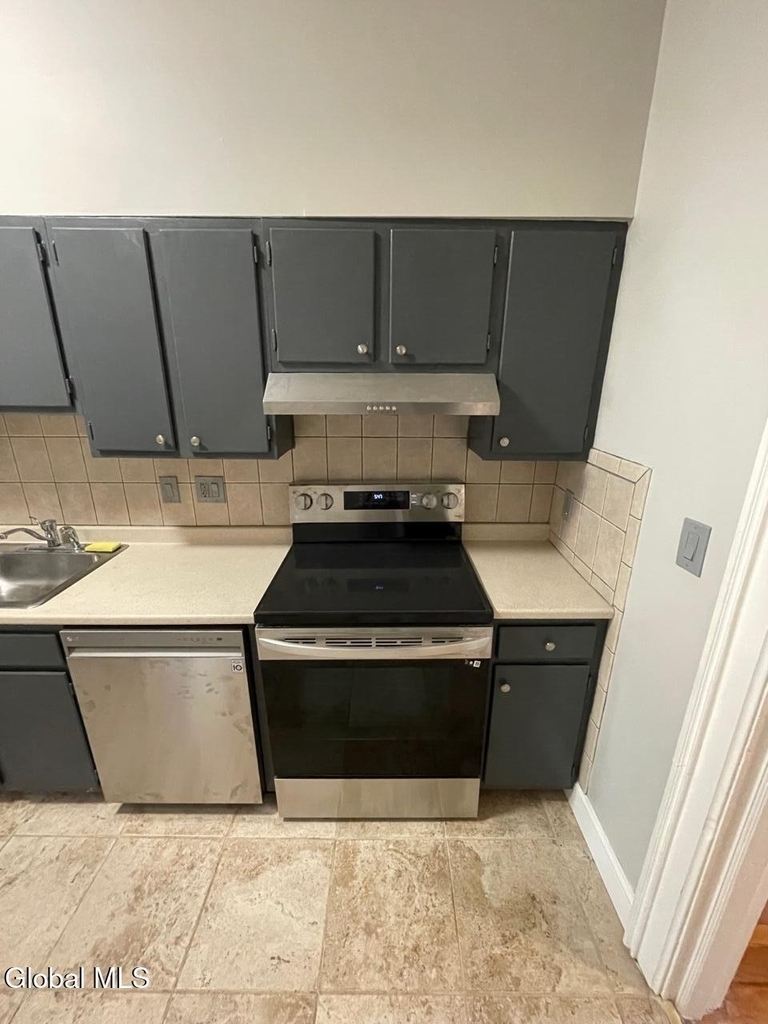 60 Westerlo Street - Photo 7