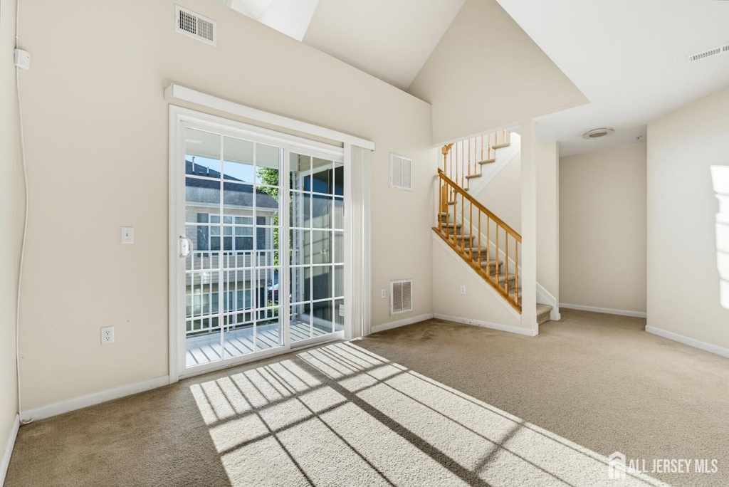 1054 Morning Glory Drive - Photo 5