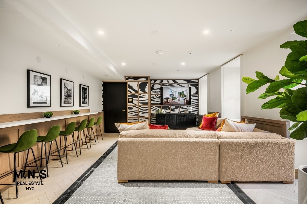 788 Willoughby Avenue - Photo 18