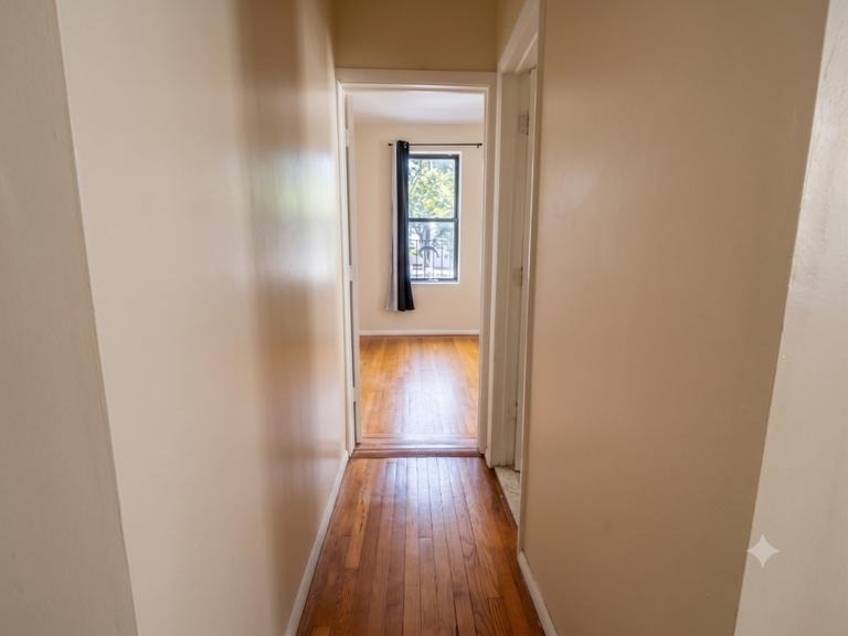 27-08 39th Avenue - Photo 8
