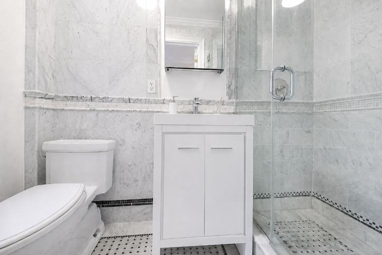 98 Riverside Drive - Photo 8