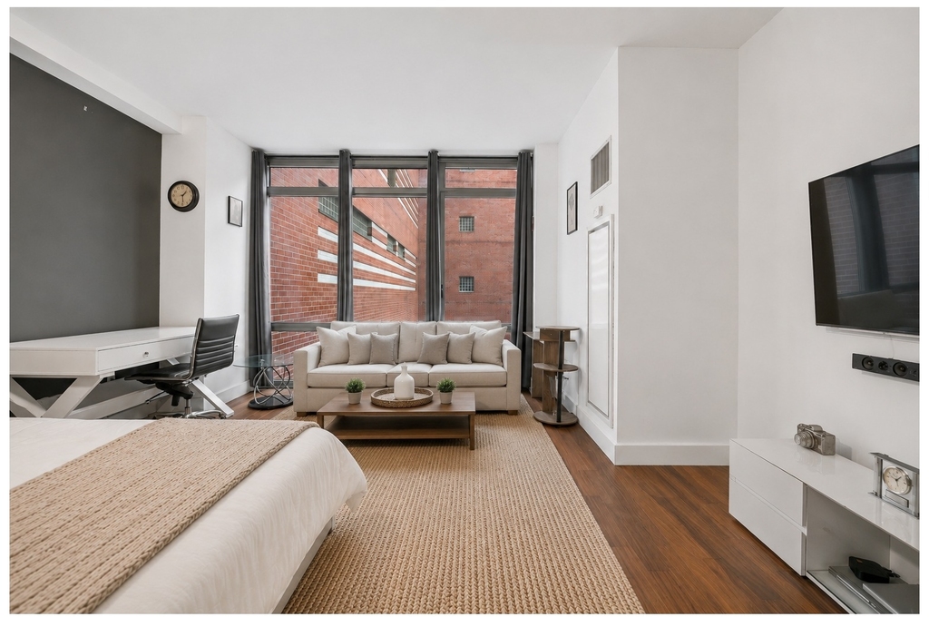 333 E 91st Street - Photo 3