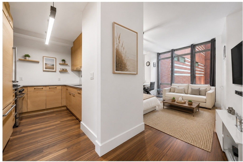 333 E 91st Street - Photo 0