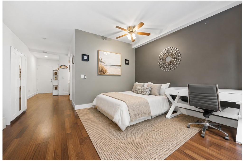 333 E 91st Street - Photo 1