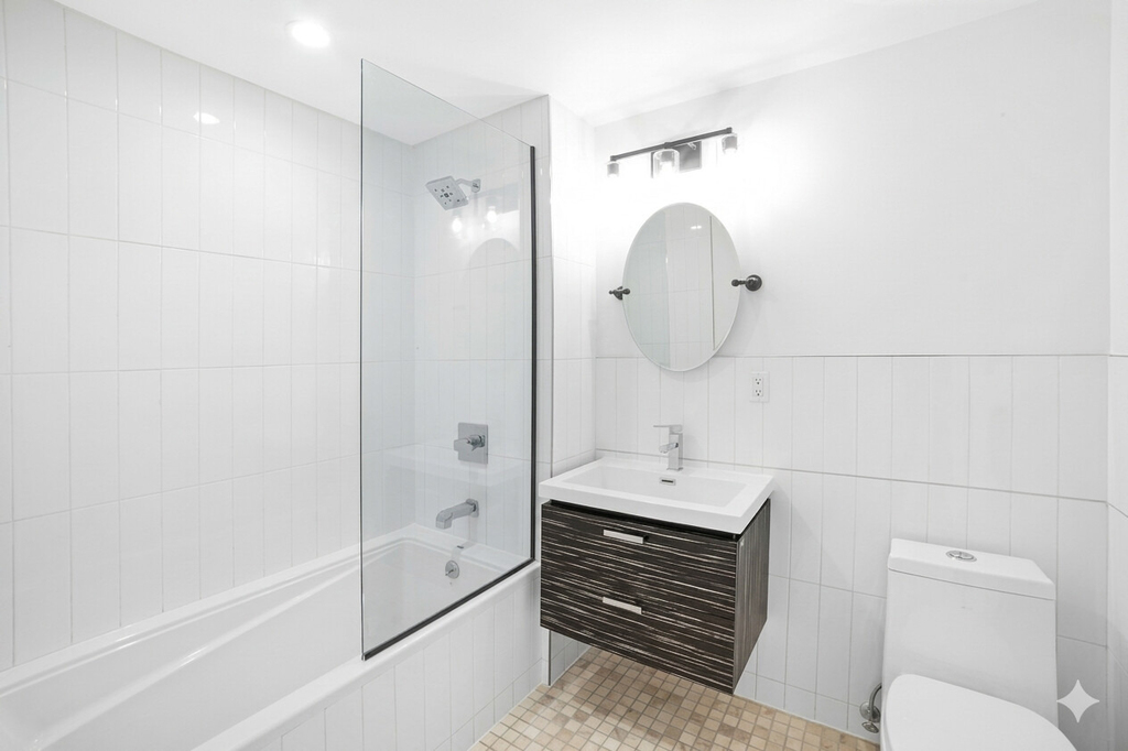 341 Nostrand Avenue - Photo 3