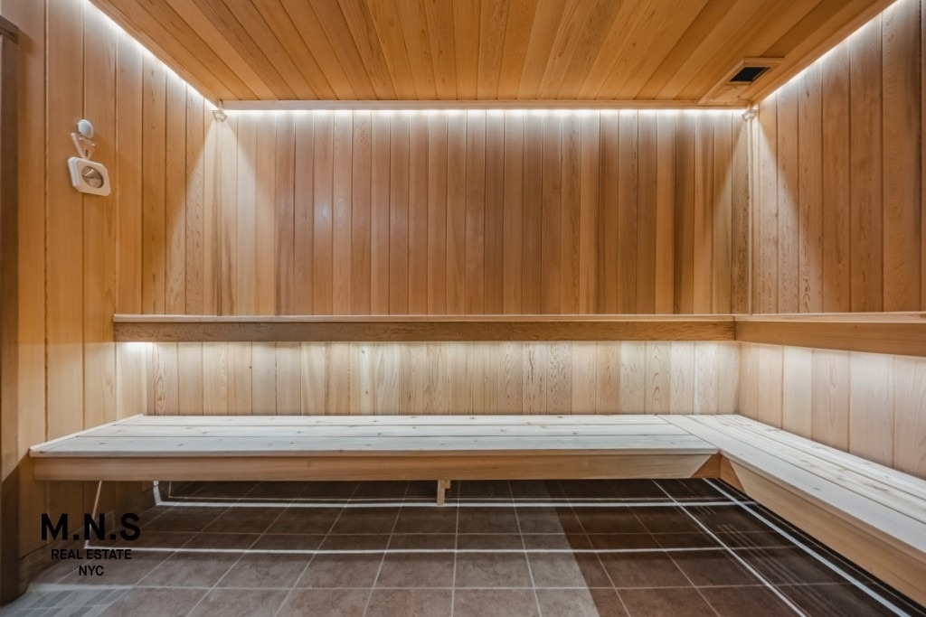 260 Gold Street - Photo 23