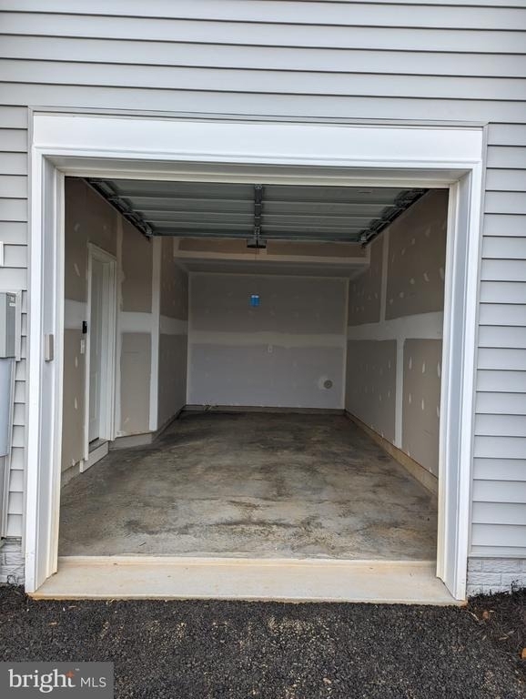 241 Hillsdale Place - Photo 3