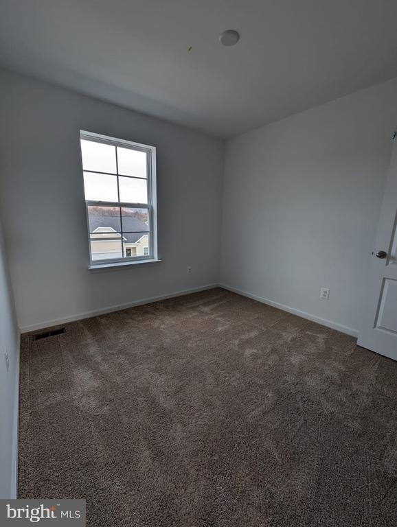 241 Hillsdale Place - Photo 2