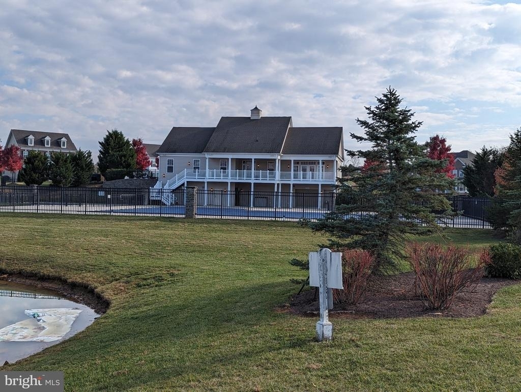 241 Hillsdale Place - Photo 22