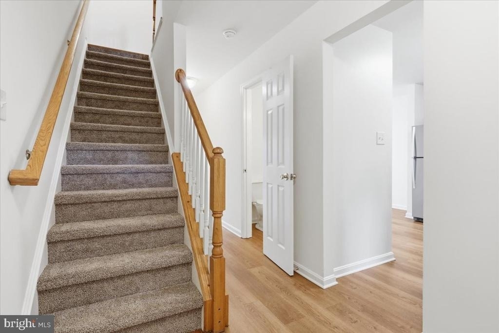 32 Mabel Lane - Photo 2