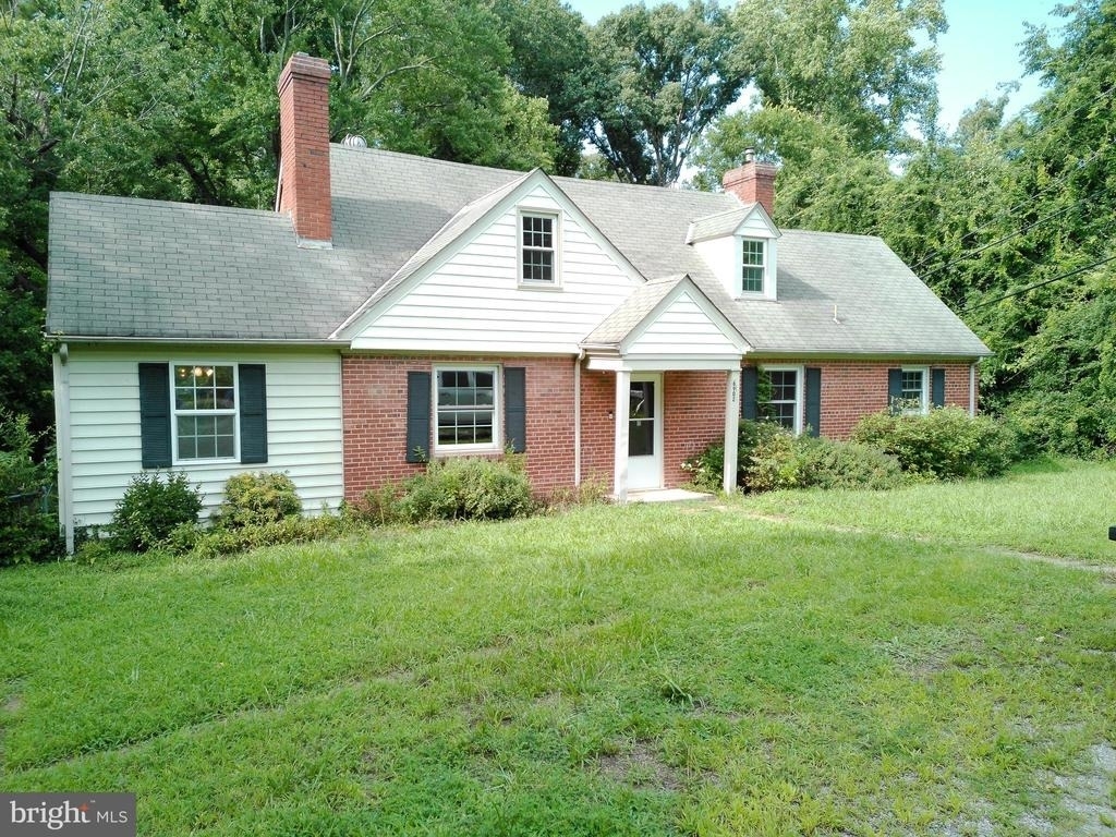 6902 Old Jahnke Road - Photo 1