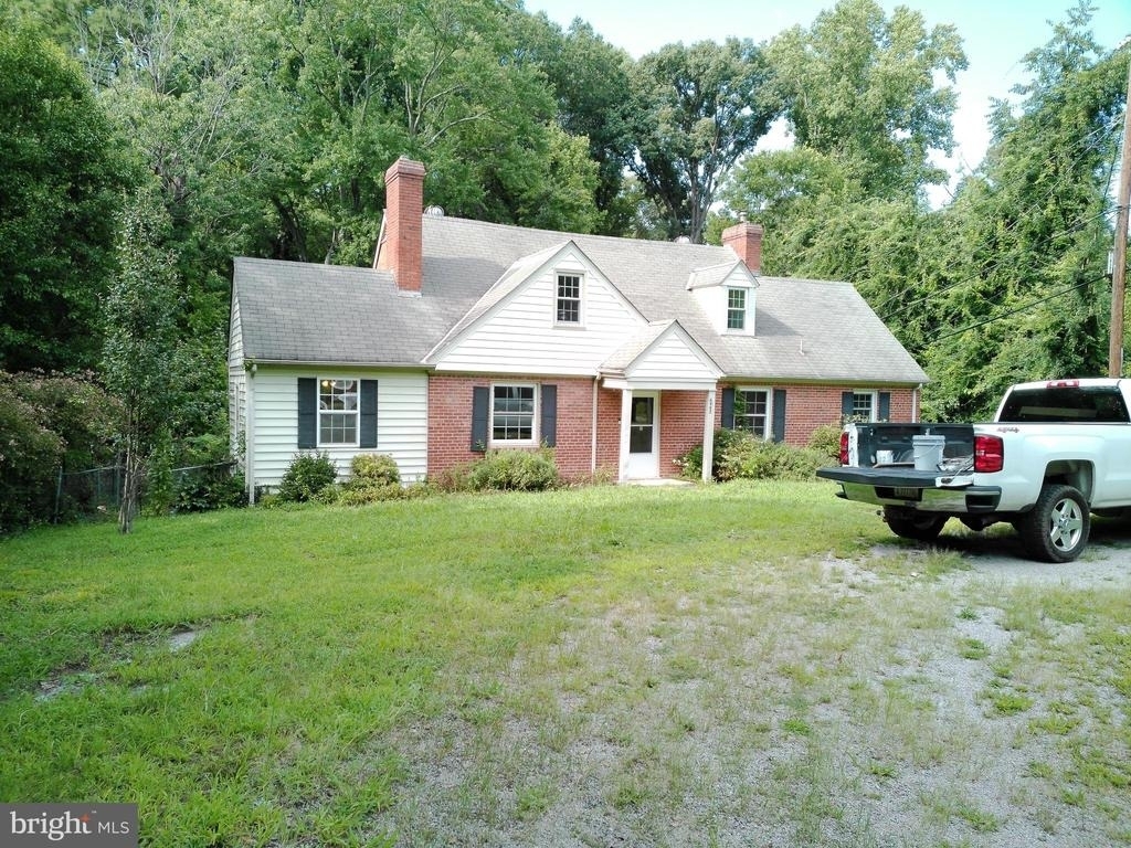 6902 Old Jahnke Road - Photo 0