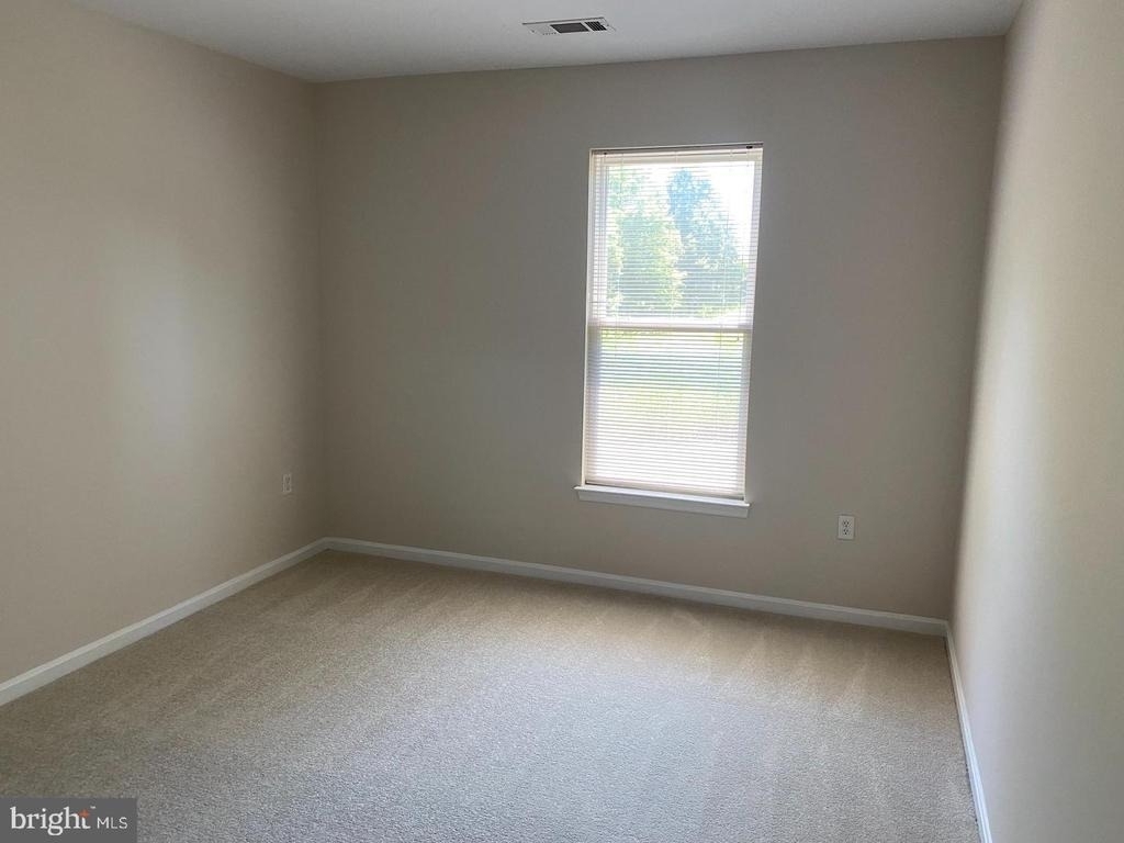 1641 Ladue Court - Photo 13