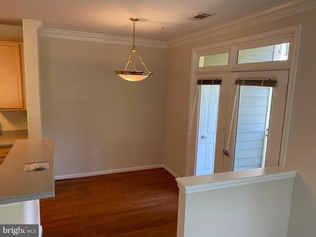 1641 Ladue Court - Photo 8