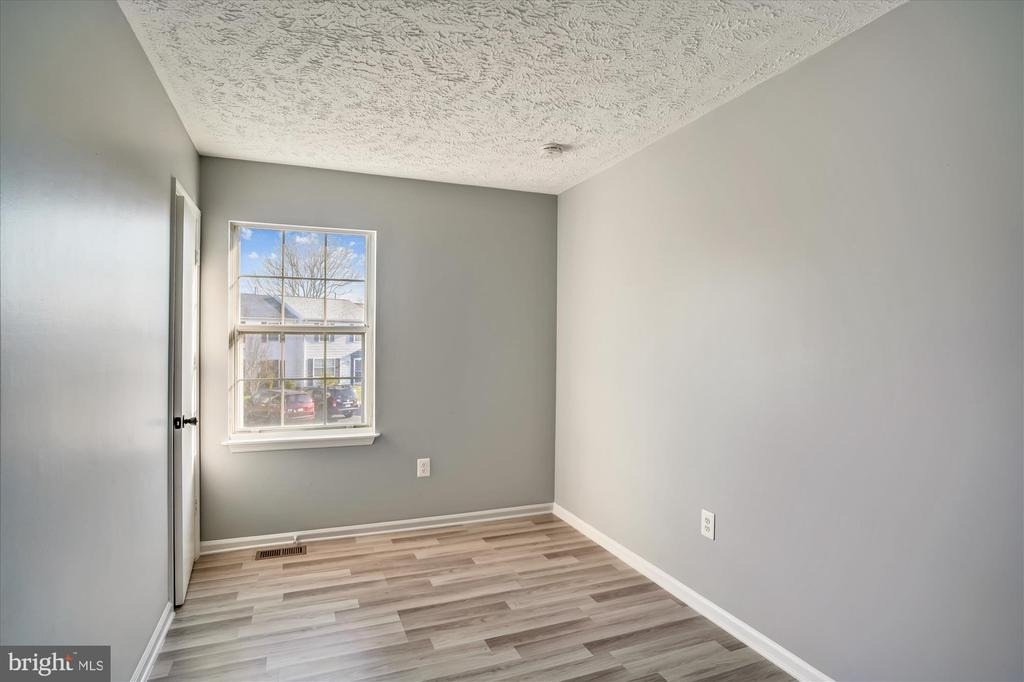 8603 Woodhue Court - Photo 13
