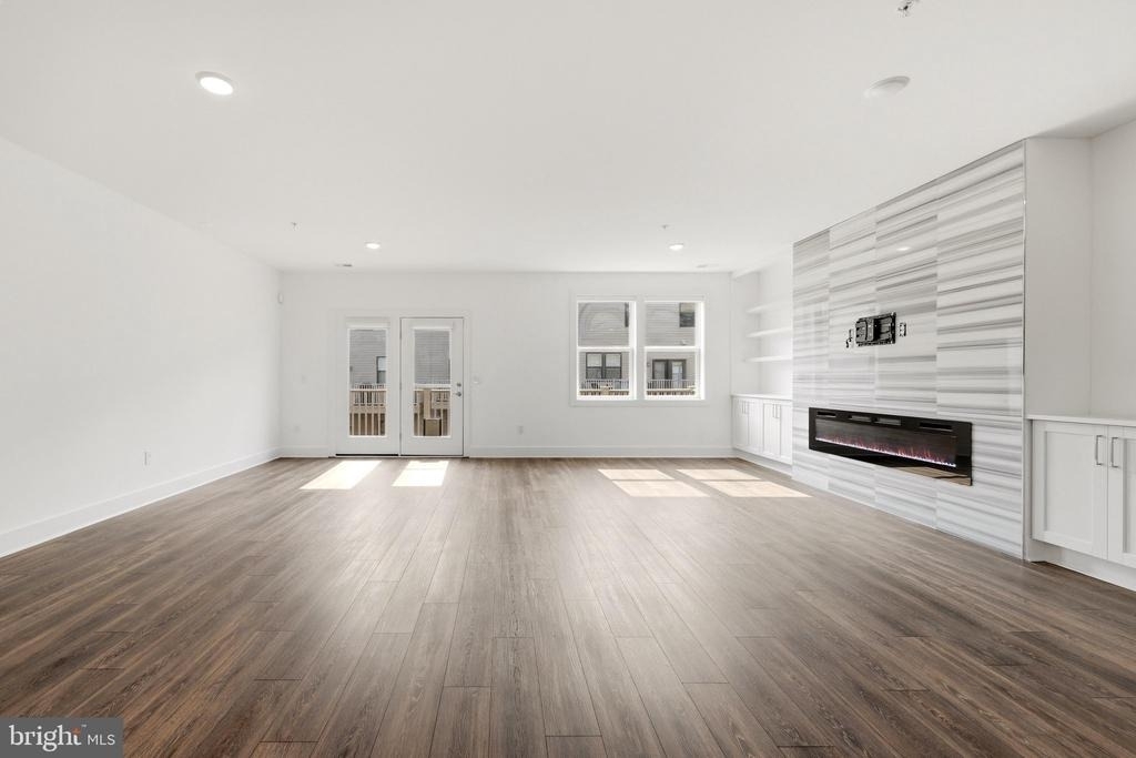 44824 Tiverton Square - Photo 4
