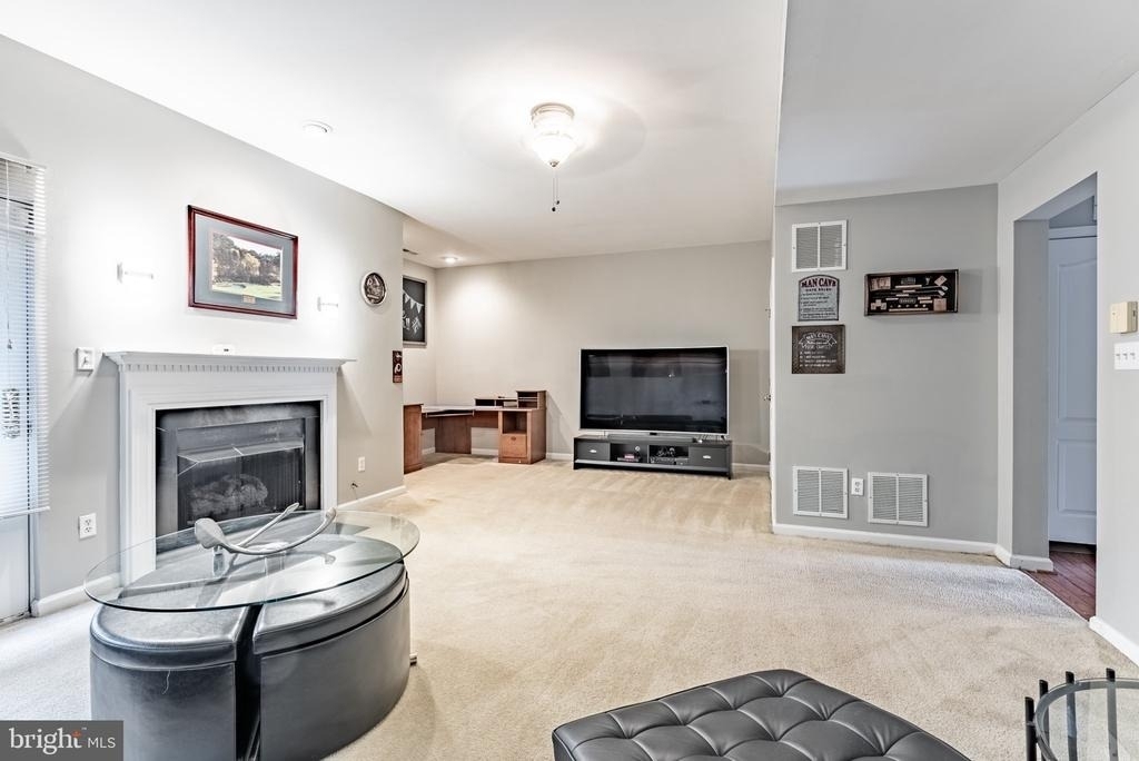 43738 Clemens Terrace - Photo 22