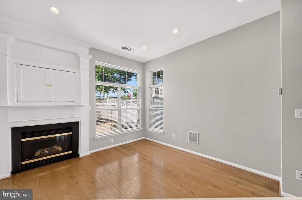 26025 Murrey Drive - Photo 22