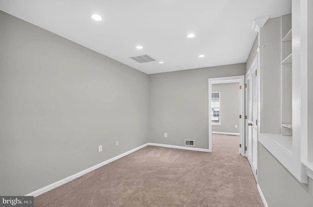 26025 Murrey Drive - Photo 35