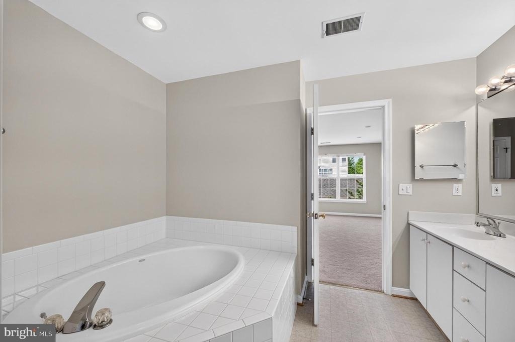 26025 Murrey Drive - Photo 33