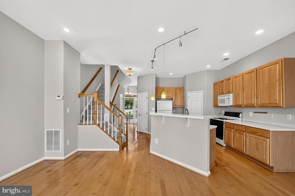 26025 Murrey Drive - Photo 17