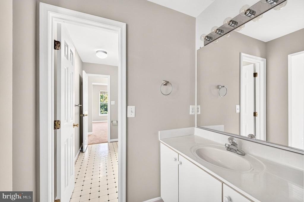 26025 Murrey Drive - Photo 42