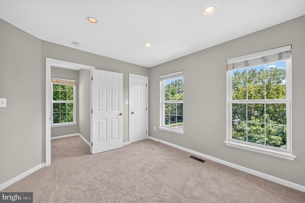 26025 Murrey Drive - Photo 48