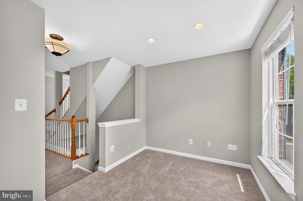 26025 Murrey Drive - Photo 25