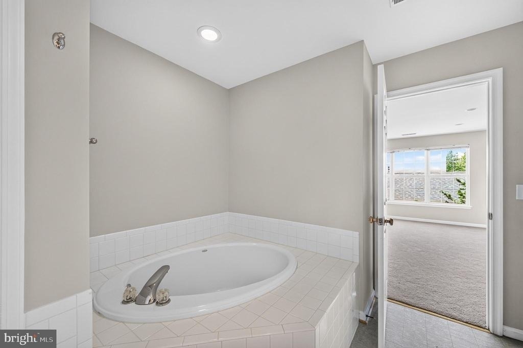26025 Murrey Drive - Photo 34