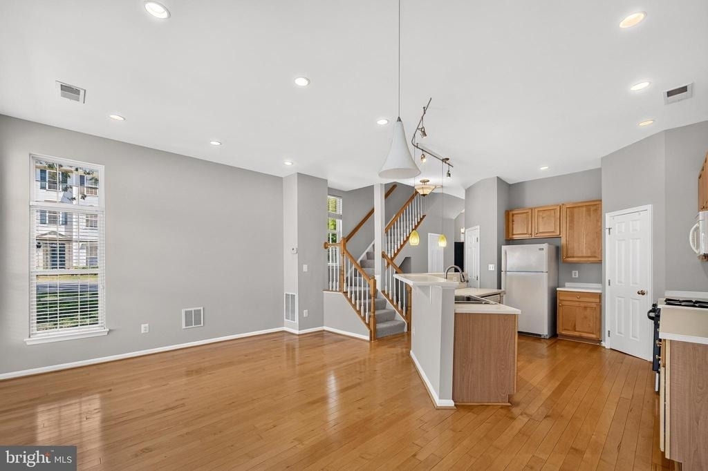 26025 Murrey Drive - Photo 16