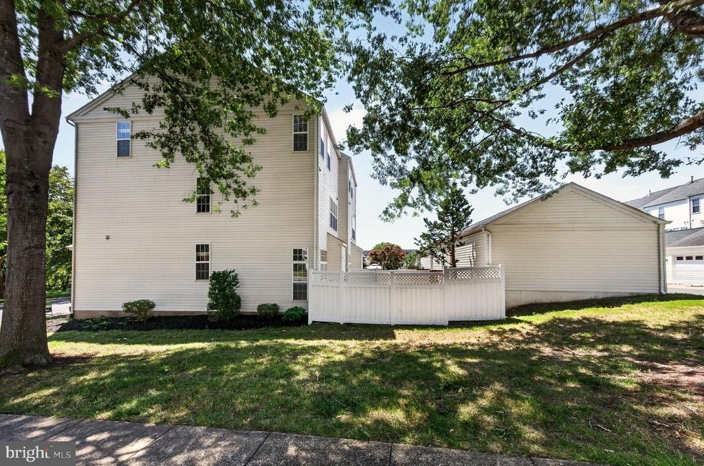 26025 Murrey Drive - Photo 1