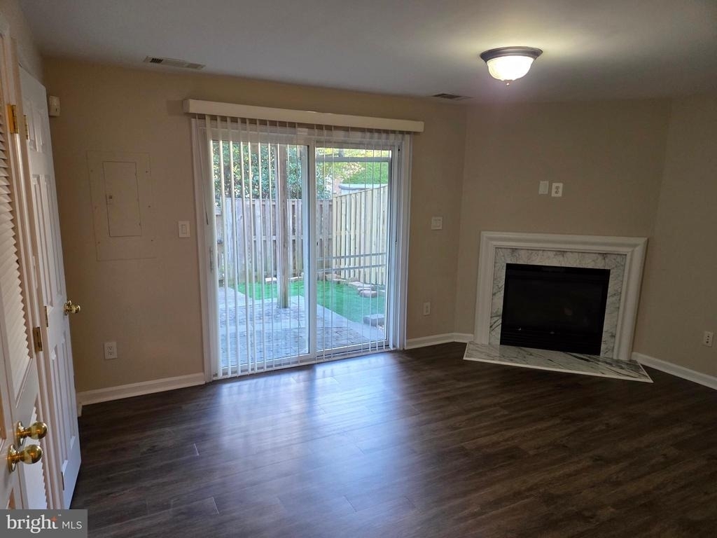 5504 Sacramento Mews Place - Photo 36