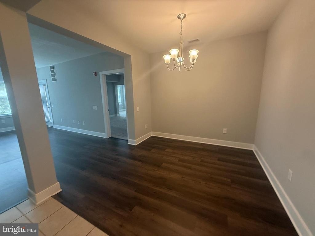 2907 Bleeker Street - Photo 3