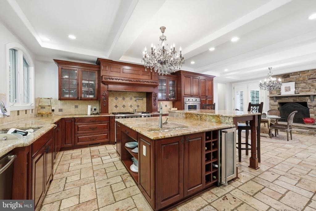 1231 Ingleside Avenue - Photo 7
