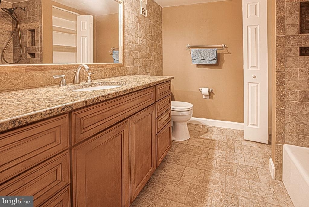 3713 S George Mason Drive - Photo 15