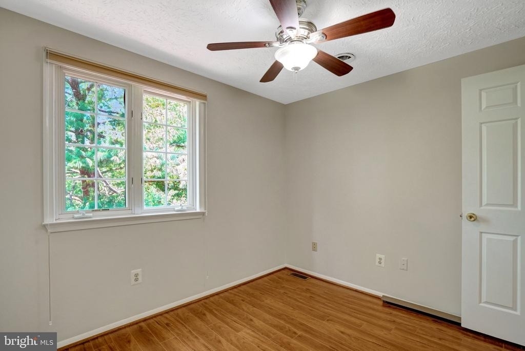 2920 Montauk Court - Photo 16
