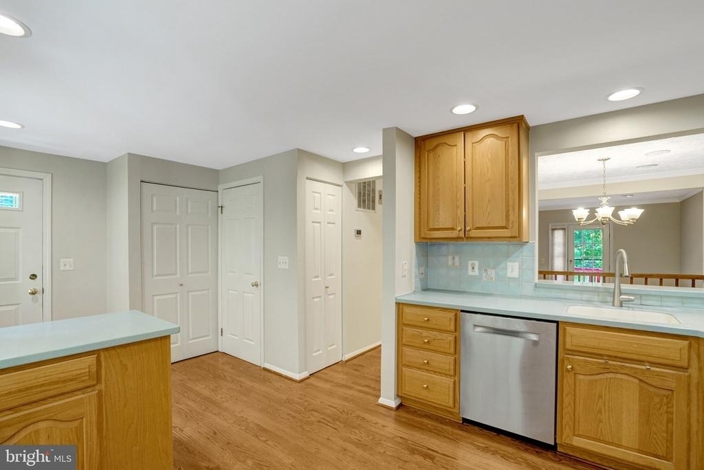 2920 Montauk Court - Photo 10